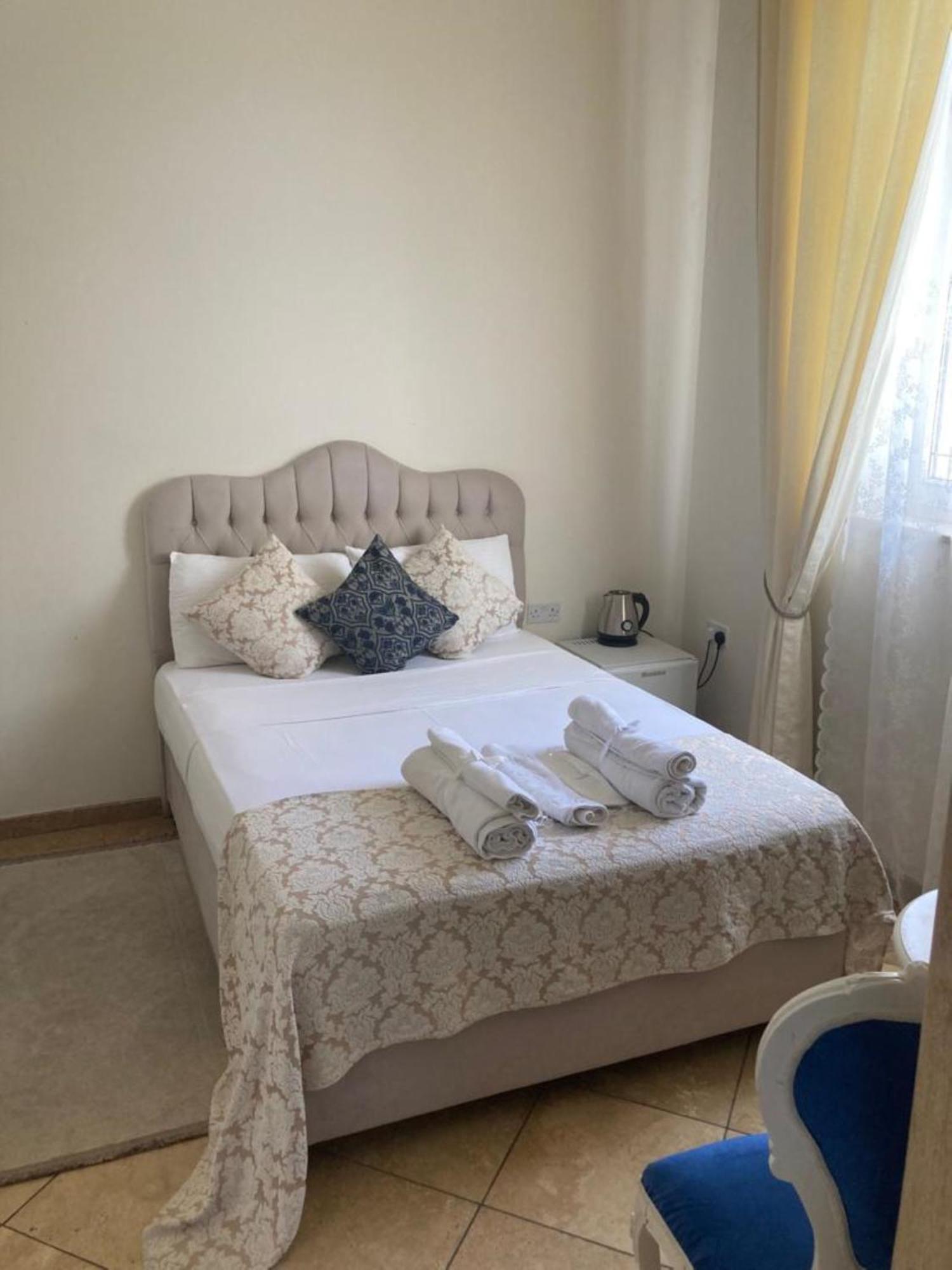 Lord'S Residence Boutique Hotel Kyrenia  Exterior photo